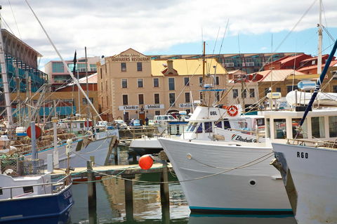 Hobart Waterfront Apartments - Accommodation Sunshine Coast 10