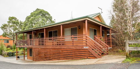 Driftwood Strahan Villas - Accommodation Sunshine Coast 4