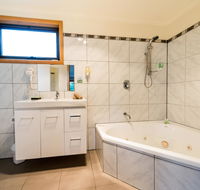 Driftwood Strahan Villas - Accommodation Sunshine Coast