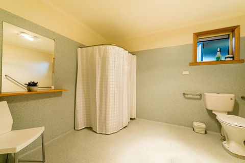 Driftwood Strahan Villas - Accommodation Sunshine Coast 5