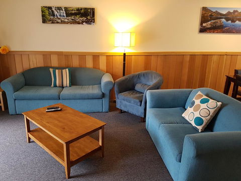 Driftwood Strahan Villas - Accommodation Sunshine Coast 10