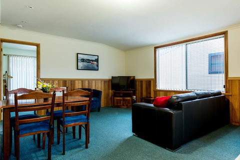 Driftwood Strahan Villas - Accommodation Sunshine Coast 6
