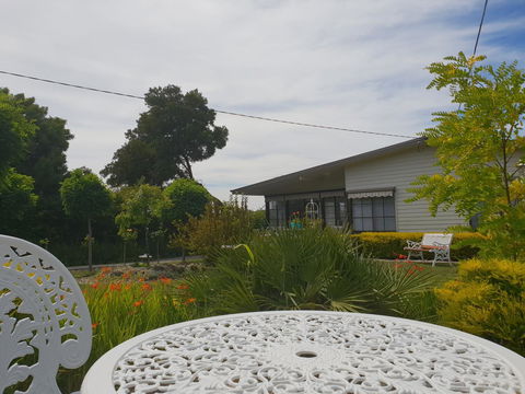 Garden By The Beach - Gateway To The East Coast, Close To Airport - Accommodation Sunshine Coast 21