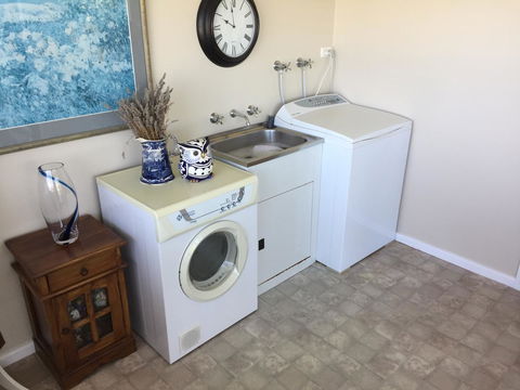 Garden By The Beach - Gateway To The East Coast, Close To Airport - Accommodation Sunshine Coast 18