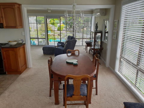 Garden By The Beach - Gateway To The East Coast, Close To Airport - Accommodation Sunshine Coast 10