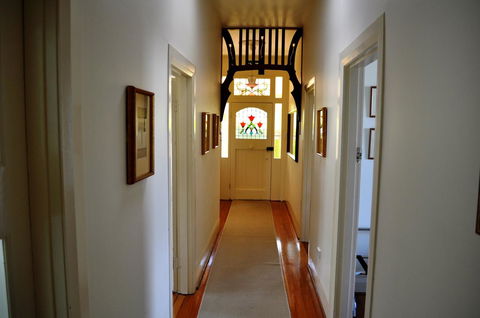 Belton Apartments-Hedge Cottage - Accommodation Sunshine Coast 26