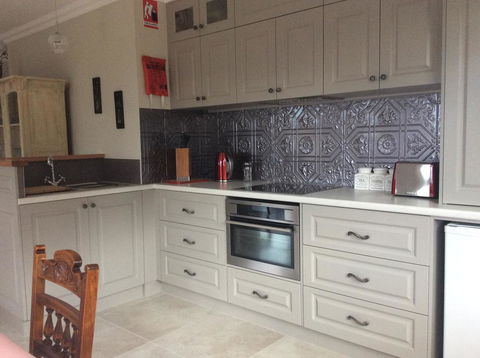 Werndee - Accommodation Sunshine Coast 10