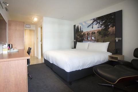 Hotel Launceston - Accommodation Sunshine Coast 1
