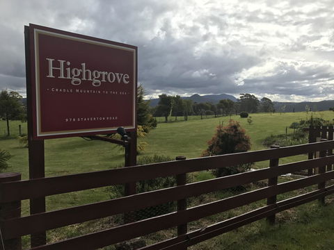 Highgrove - Accommodation Sunshine Coast 19