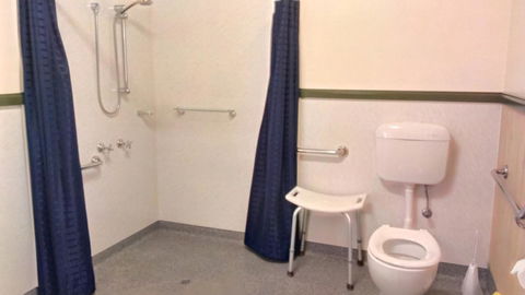 The Crays Accommodation - Accommodation Sunshine Coast 8