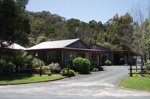 The Crays Accommodation - Accommodation Sunshine Coast 0