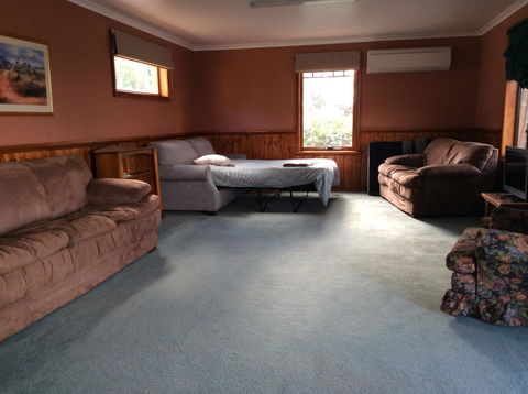 Our Cottage - Accommodation Sunshine Coast 5