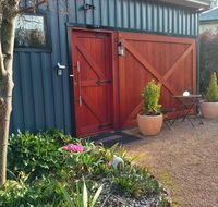 The WeareHouse In Deloraine - Accommodation Sunshine Coast