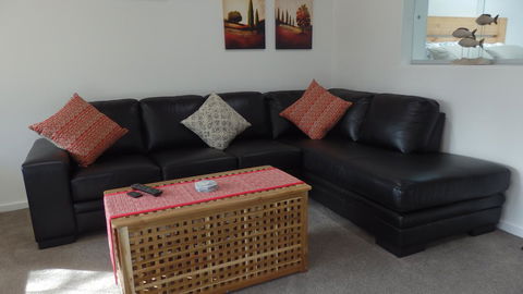 Karoola Cottage Self Contained - Accommodation Sunshine Coast 4