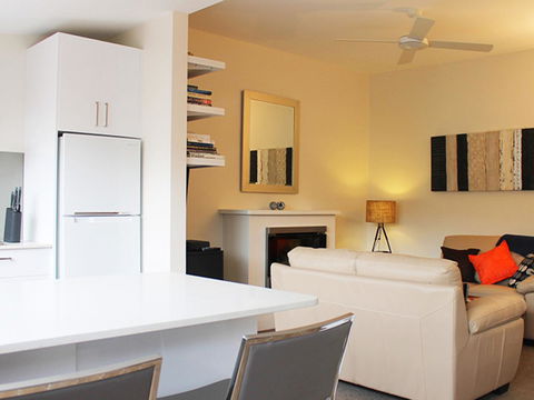 Apartment On King - Free Car - Accommodation Sunshine Coast 7