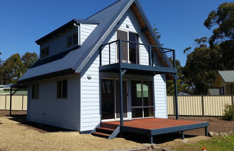 Four Seasons Waterfront Villas - Accommodation Sunshine Coast 29