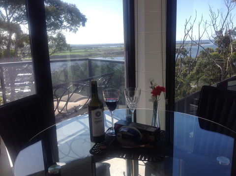 Sheer Pleasure Accommodation - Accommodation Sunshine Coast 9