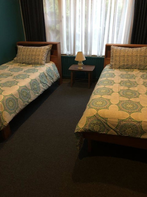 Mount Black Lodge - Accommodation Sunshine Coast 4