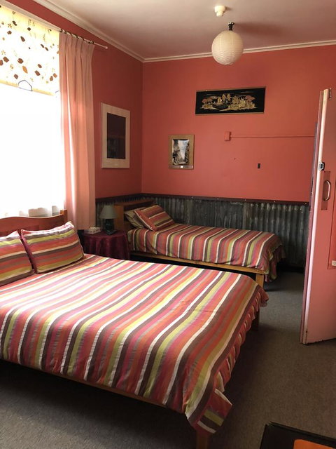 Mount Black Lodge - Accommodation Sunshine Coast 7