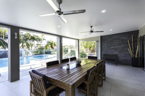 NewPort Dream Quiet Island - No Party - Accommodation Sunshine Coast 2