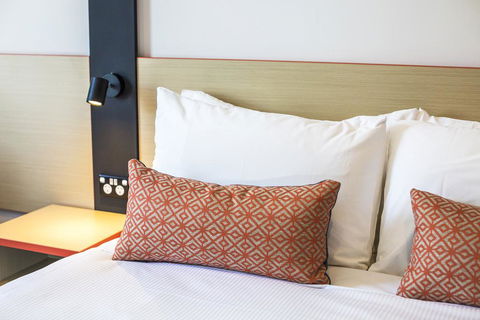 Nightcap At Regents Park Hotel - Accommodation Sunshine Coast 1