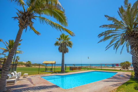Ningaloo Reef Resort - Accommodation Sunshine Coast 0