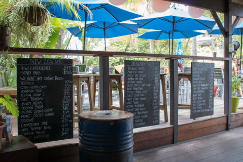 Nomads Noosa Backpackers - Accommodation Sunshine Coast 2
