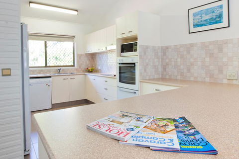 North Star Holiday Resort - Accommodation Sunshine Coast 3