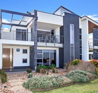 Ocean 180A - Accommodation Sunshine Coast