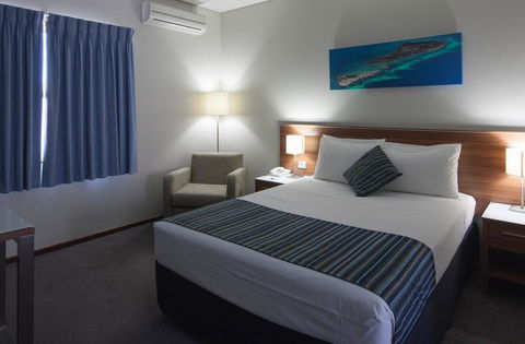 Ocean Centre Hotel - Accommodation Sunshine Coast 3