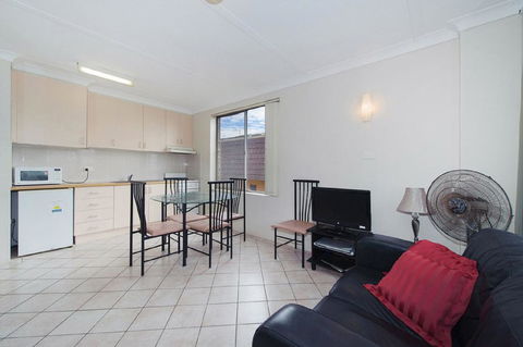 Ocean Court 7 13 Lord Street - Accommodation Sunshine Coast 1