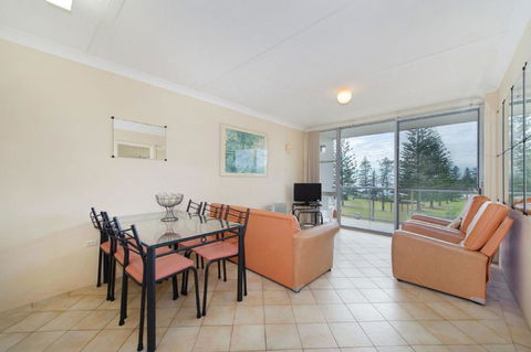 Ocean Court 8 13 Lord Street - Accommodation Sunshine Coast 2