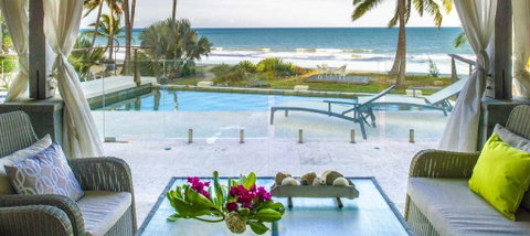 Oceans Edge Beach House At Oak Beach - Accommodation Sunshine Coast 0