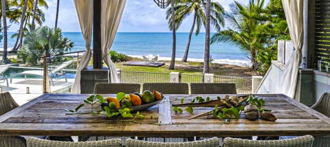 Oceans Edge Beach House At Oak Beach - Accommodation Sunshine Coast 2