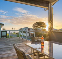 Oceans Eight - Accommodation Sunshine Coast