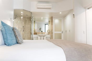 On The Beach Noosa Resort with Accommodation Sunshine Coast