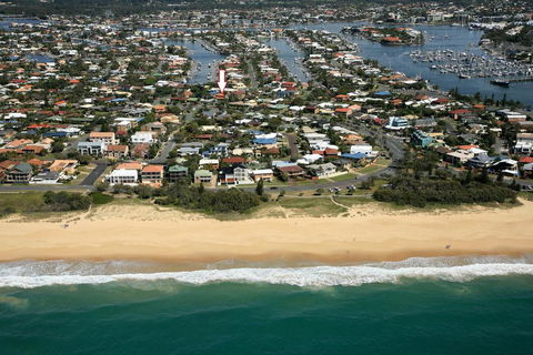 Oomoo 27b - 4 BDRM Townhouse - Close To Beaches - Accommodation Sunshine Coast 0