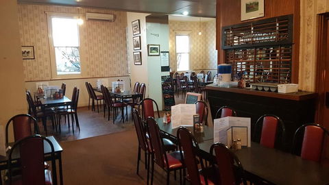 Orbost Club Hotel - Accommodation Sunshine Coast 2