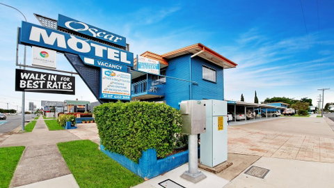Oscar Motel - Accommodation Sunshine Coast 0