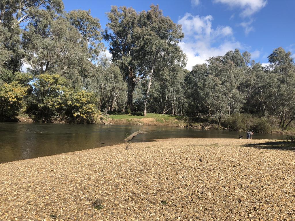 East Wangaratta VIC Accommodation Sunshine Coast