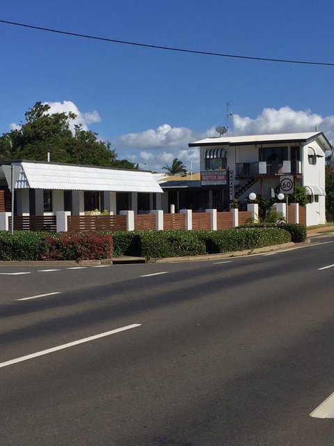 Pacific Sun Motor Inn - Accommodation Sunshine Coast 1
