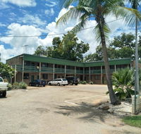 Palm Court Backpackers - Accommodation Sunshine Coast