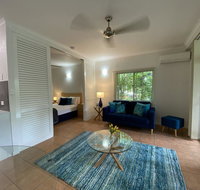 Palm Villas in Port 8 - Accommodation Sunshine Coast