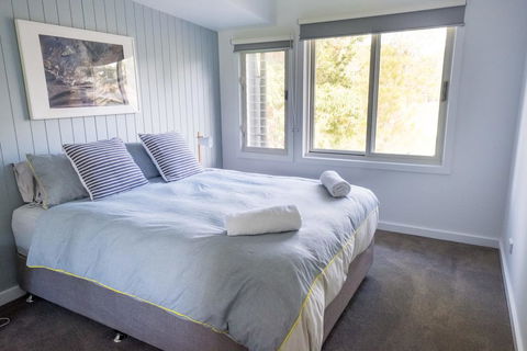 Pandanas Apartments 15A - Mollymook Beach - Accommodation Sunshine Coast 1