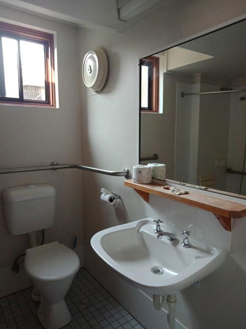 Parkway Motel - Accommodation Sunshine Coast 3