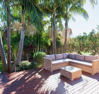 Pawprints 123 Bagnalls Beach Road - Accommodation Sunshine Coast