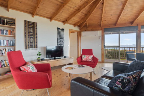 Peace & Plenty - Accommodation Sunshine Coast 0