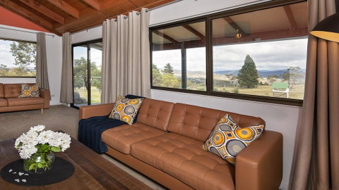 Peak View House - Accommodation Sunshine Coast 1