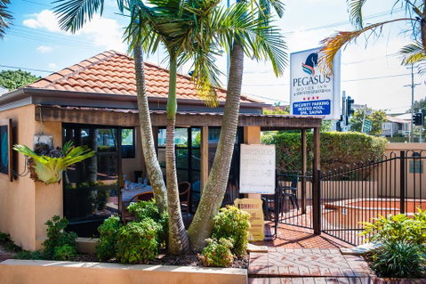 Pegasus Motor Inn And Serviced Apartments - Accommodation Sunshine Coast 0