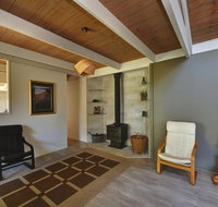 Pet Friendly - Large 4 Bedroom Home - Accommodation Sunshine Coast